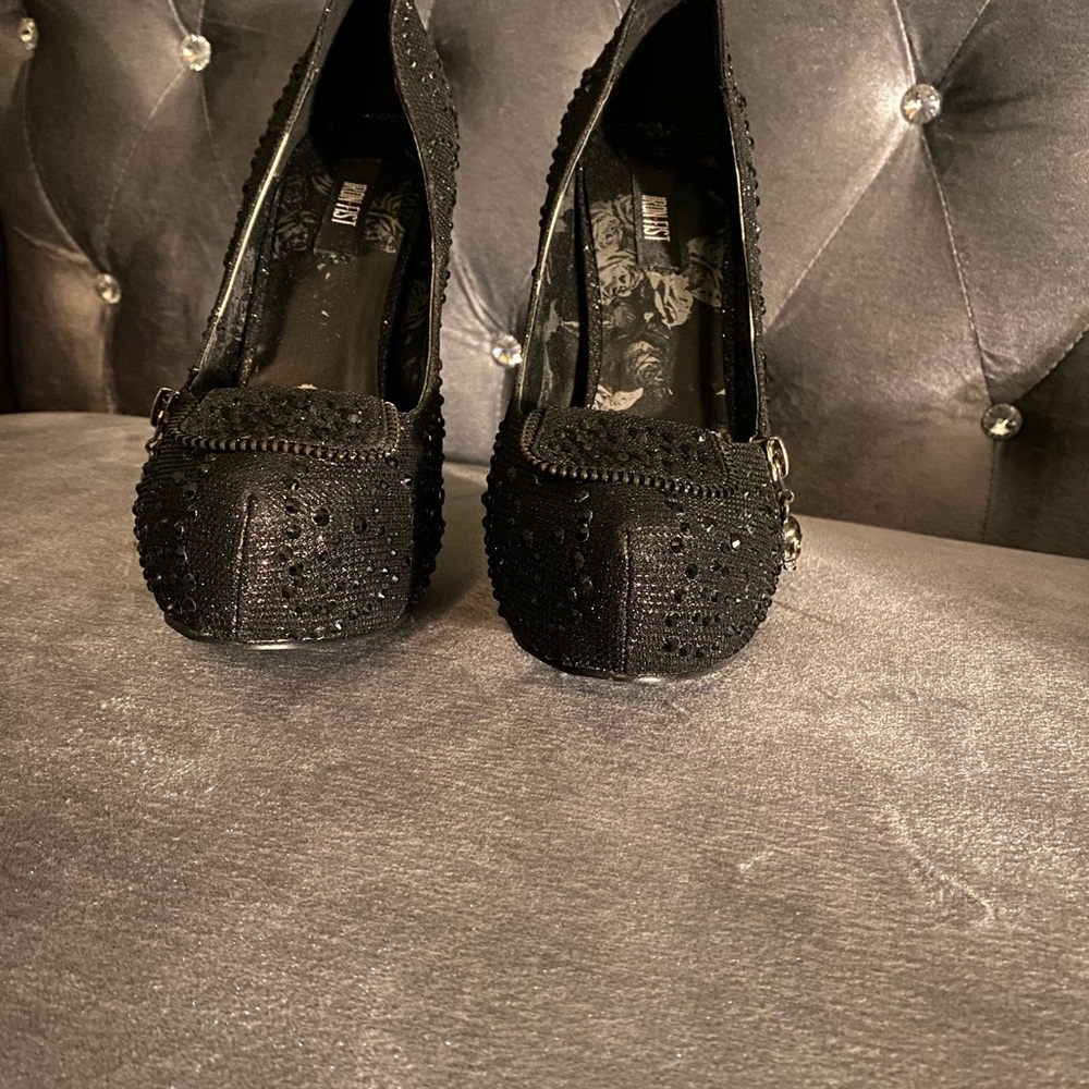 IRON FIST Dark crystal platform